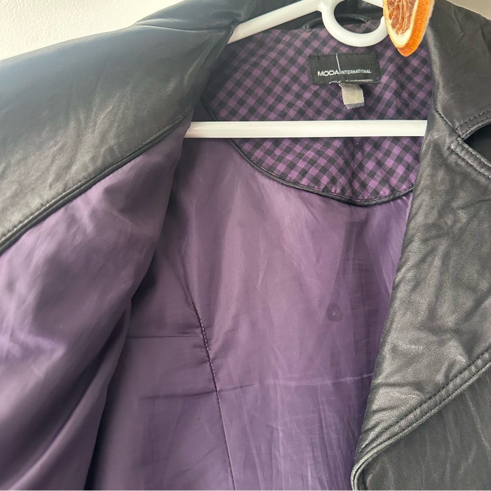 Moda International - Black Leather Moto with Purple and Black Checkered Lining - Picture 3 of 8